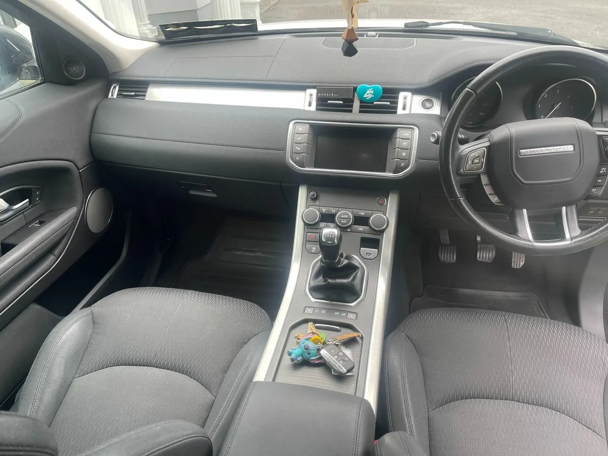 Land Rover Range Rover Evoque 2016 - Image 3