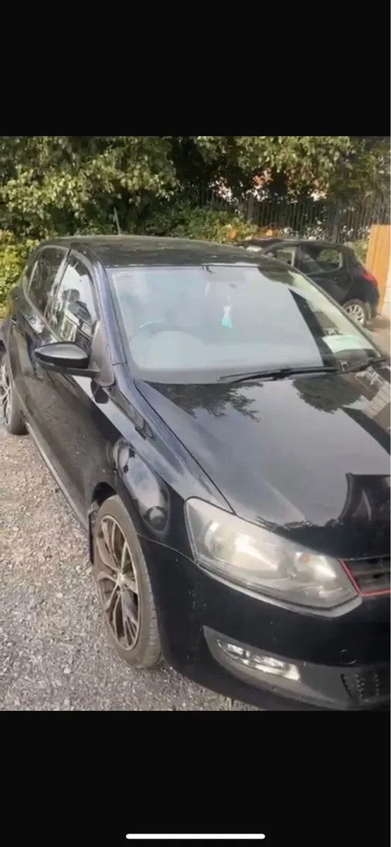 Car - Image 1