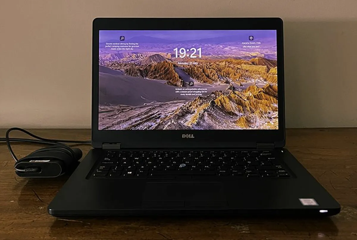 Dell Laptop E5480 - Image 1