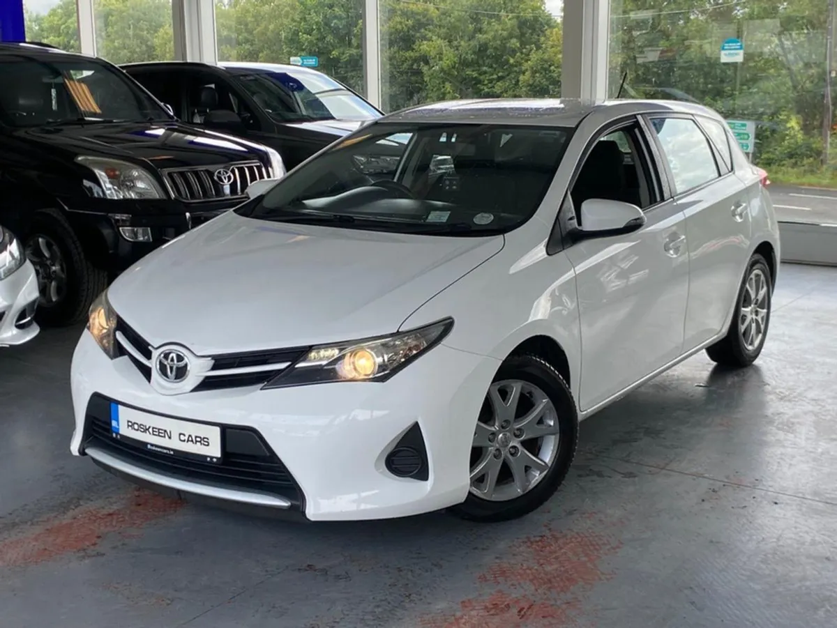 Toyota Auris 1.4 D-4d Active S/S 5DR - Image 3