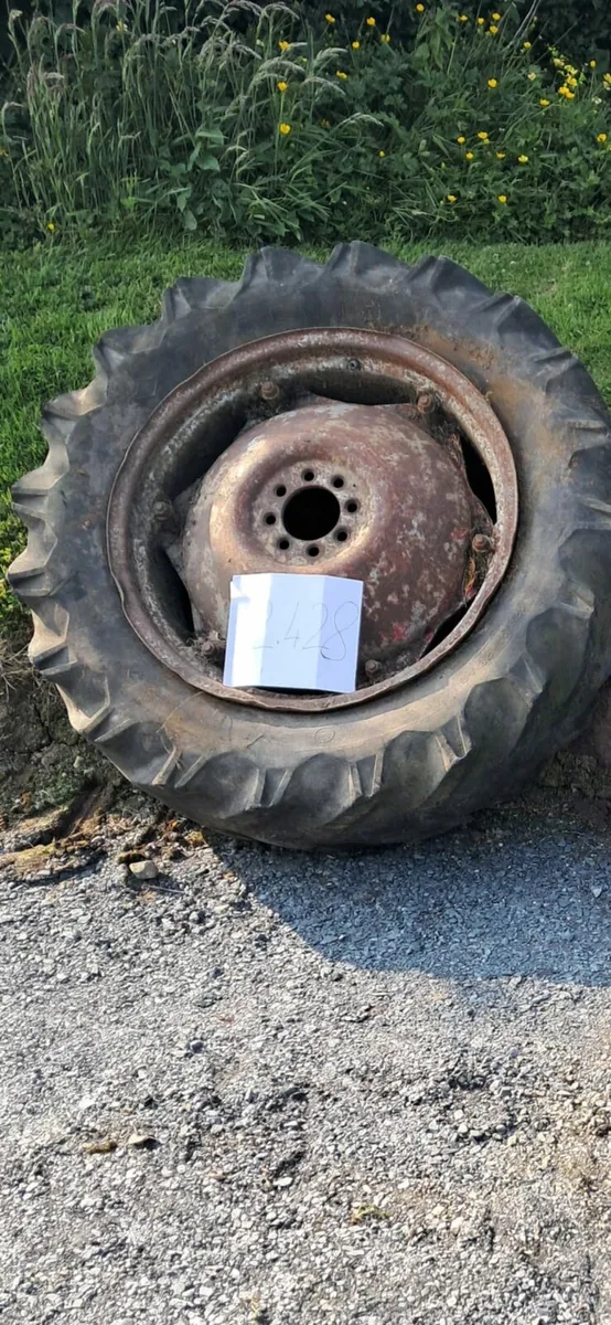 Wheels And Tyres. - Image 1
