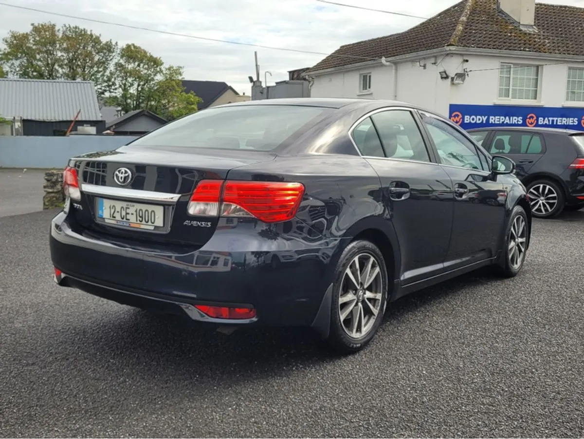 Toyota Avensis D-4d TR 4DR 2.0 Overmount - Image 3