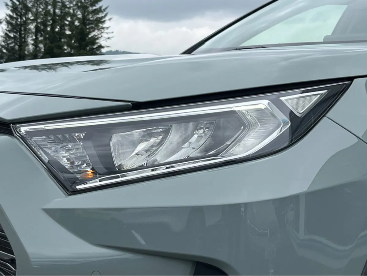 Toyota Rav4 Design HEV 4X2 CVT Vvt-i - Image 3