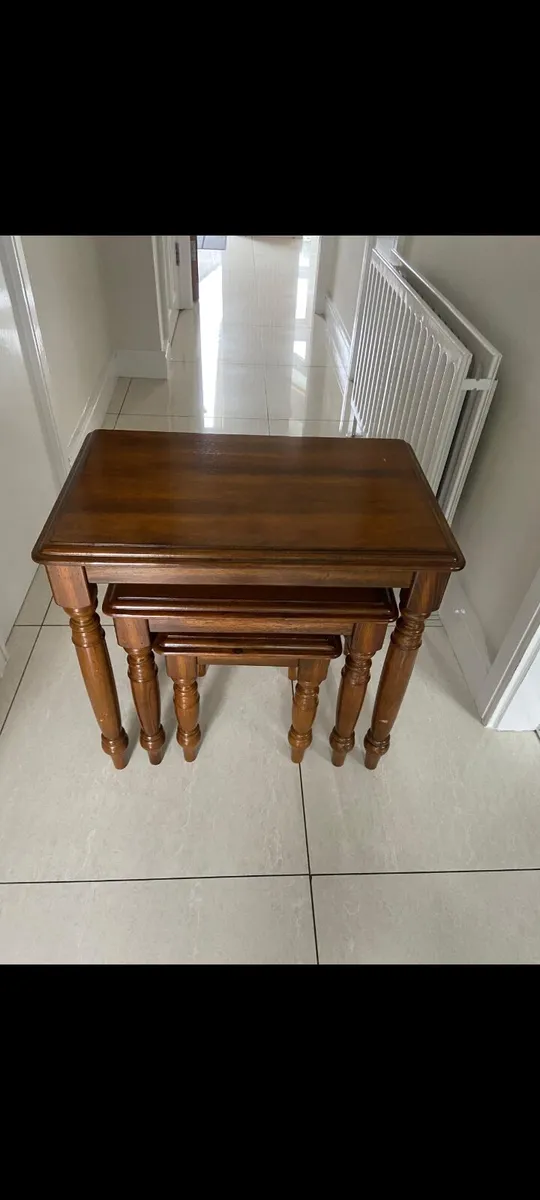 Nest of tables - Image 2