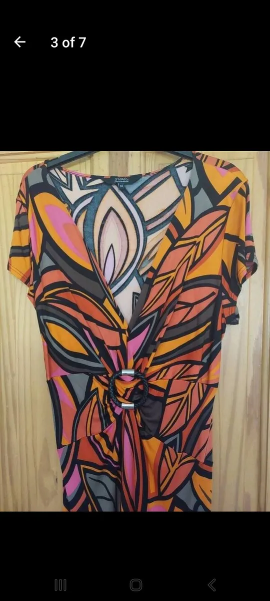 Star by Julien MacDonald dress (free postage) - Image 3