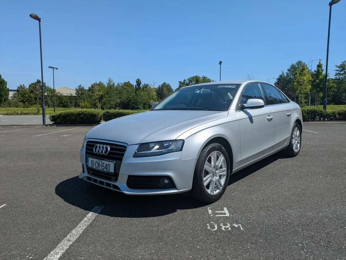 Audi A4 2010 - Image 1