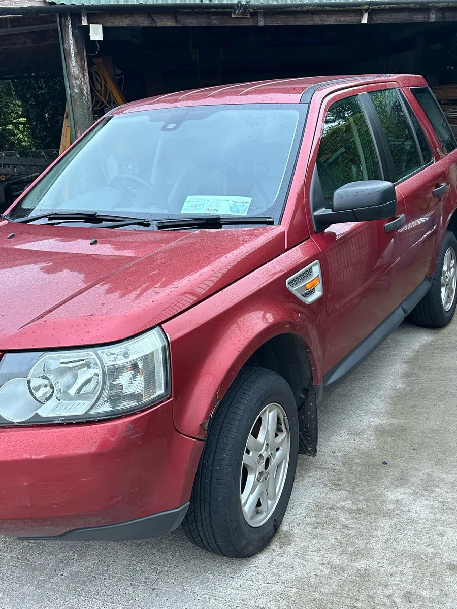 Land Rover - Image 2