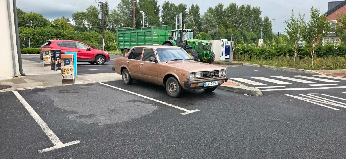 toyota corona 1980 - Image 3