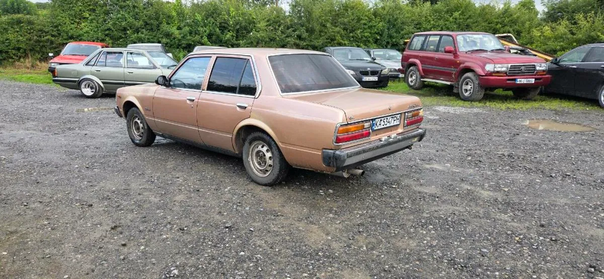 toyota corona 1982 - Image 3