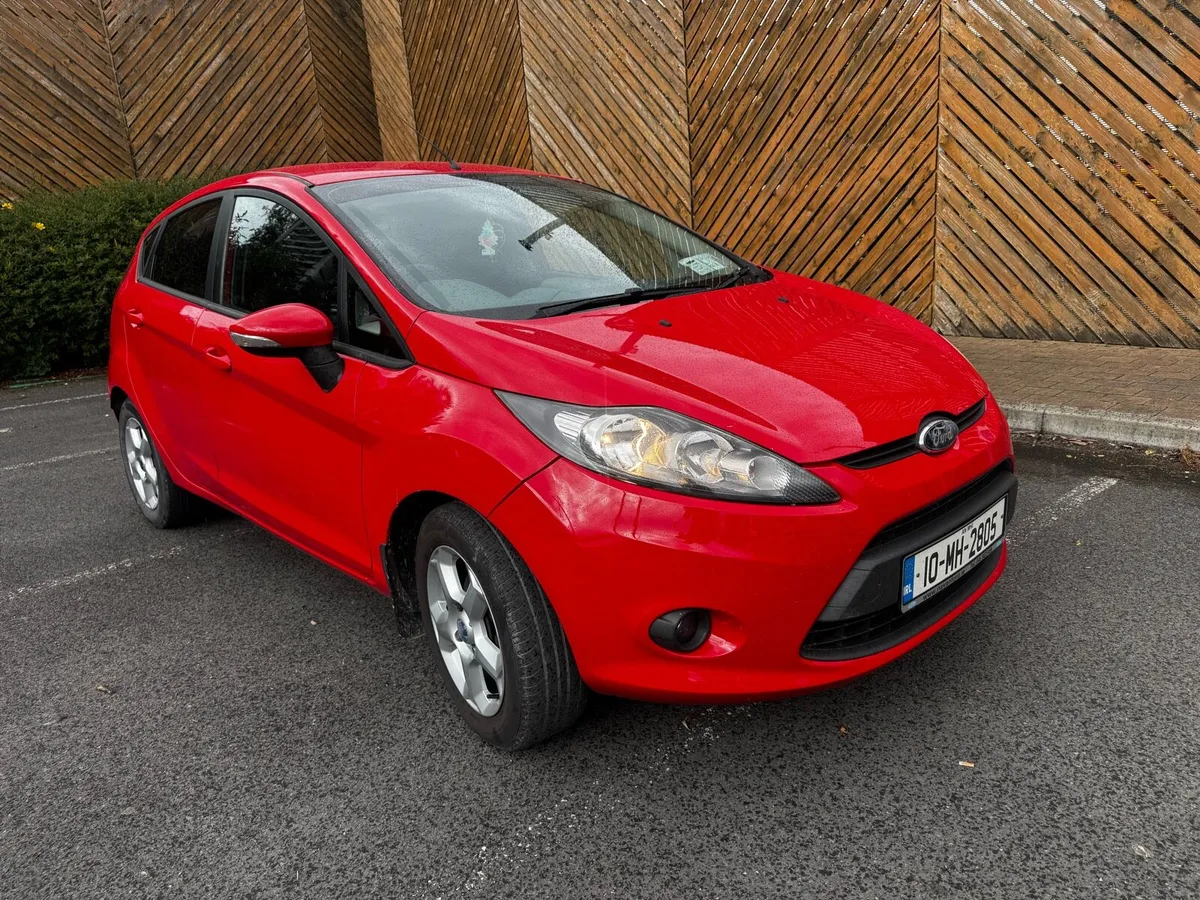 Ford Fiesta 1.2 petrol - Image 3