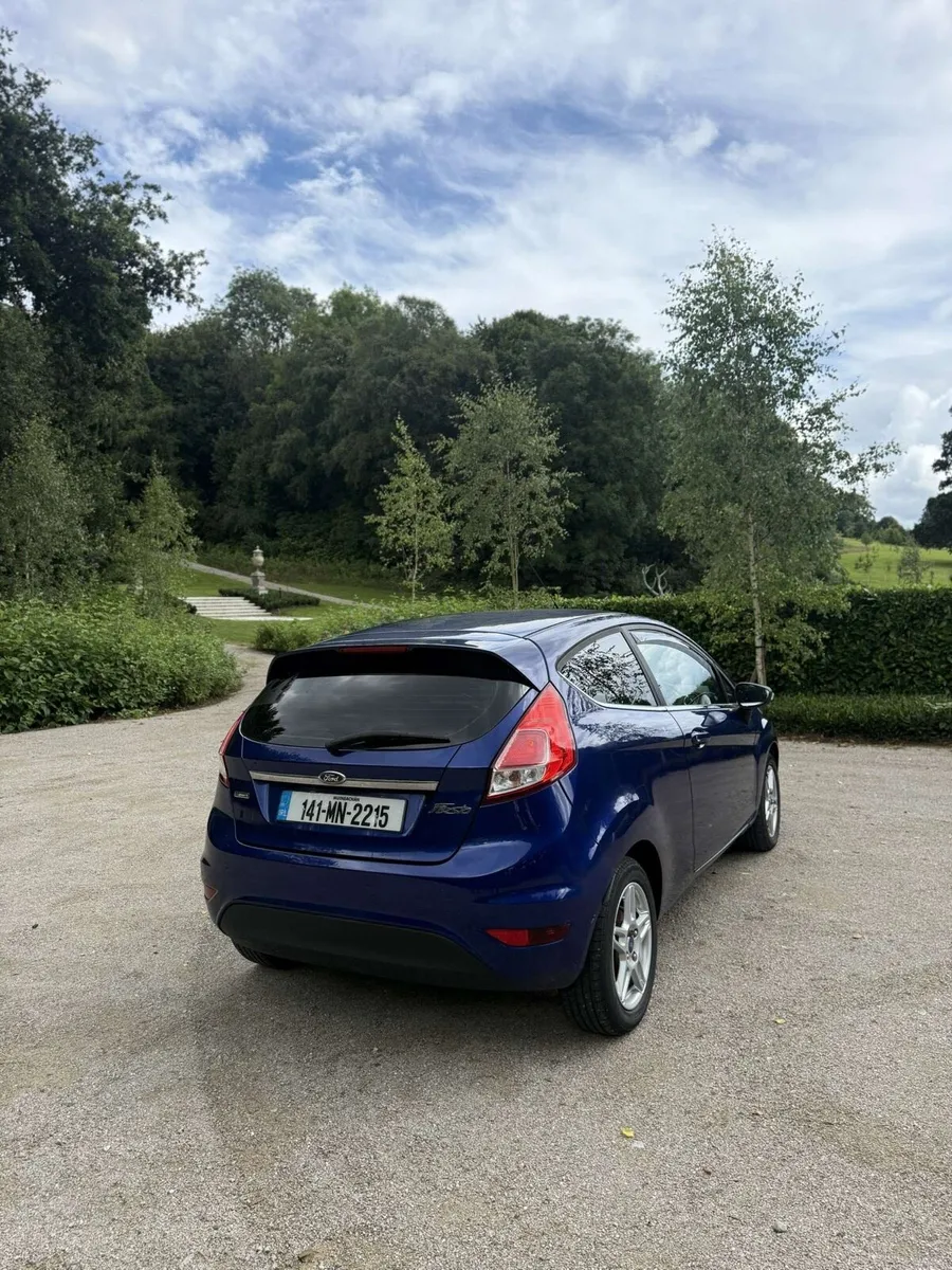 Ford fiesta - Image 4