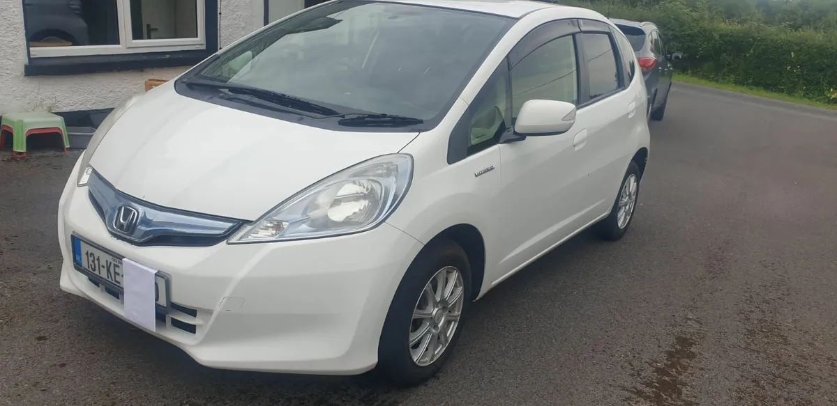 Honda Fit 2013 - Image 4