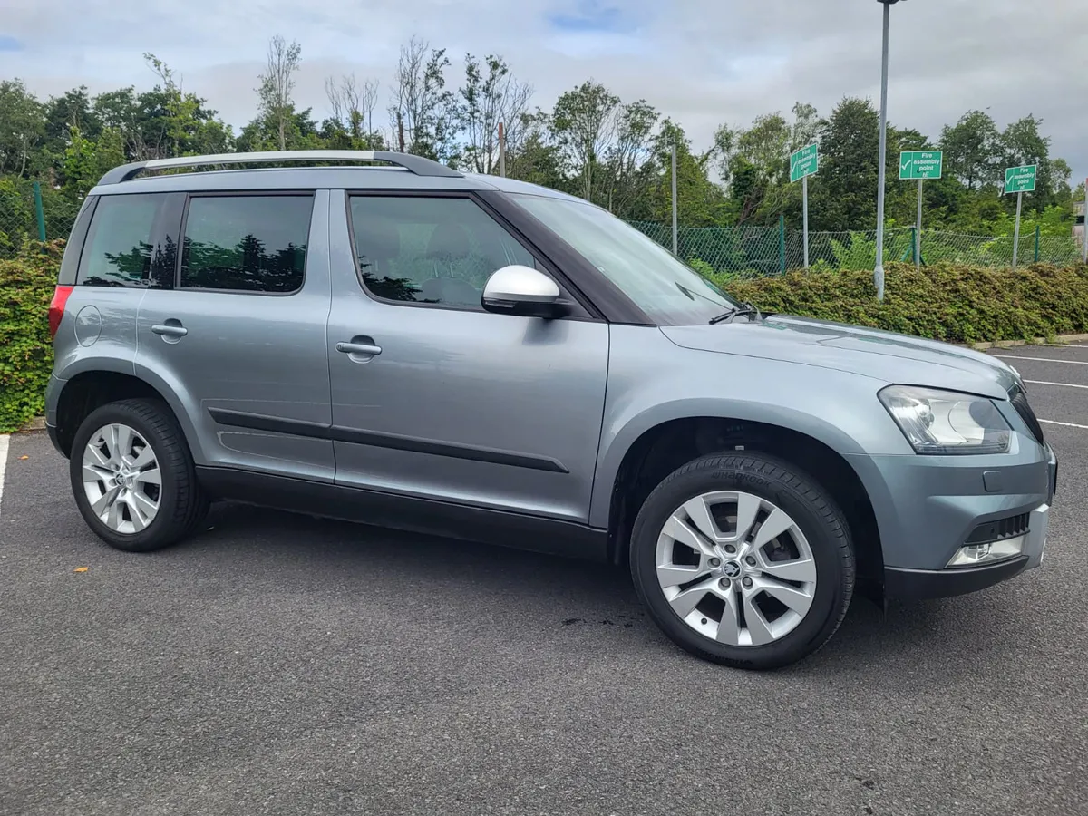 2017 SKODA YETI OUTDOOR 1.2 TSI SEL AUTO LOW MILES - Image 1
