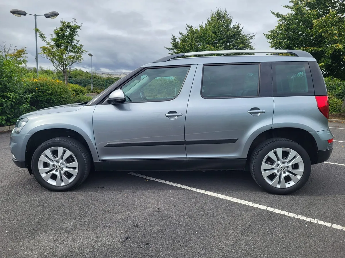 2017 SKODA YETI OUTDOOR 1.2 TSI SEL AUTO LOW MILES - Image 4