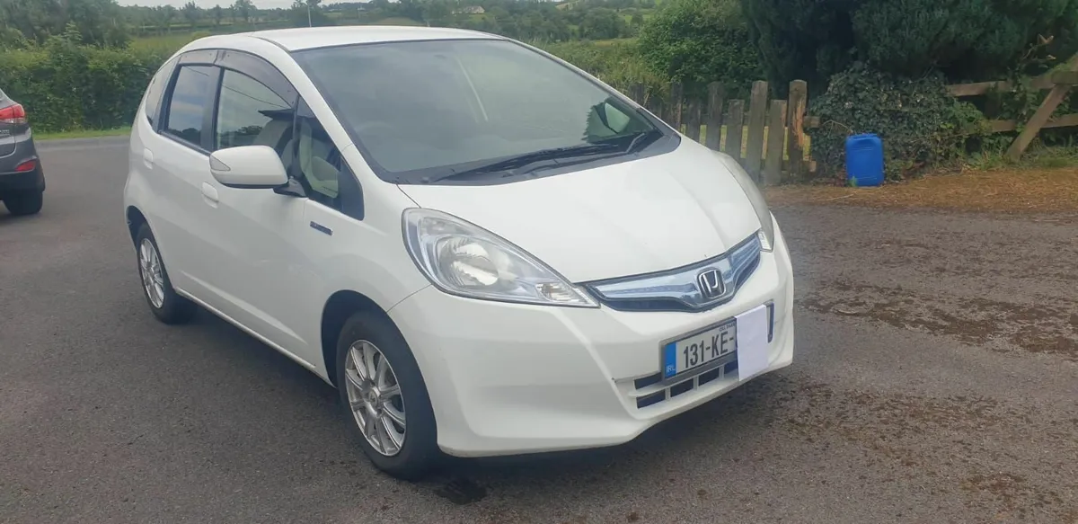 Honda Fit 2013 - Image 1