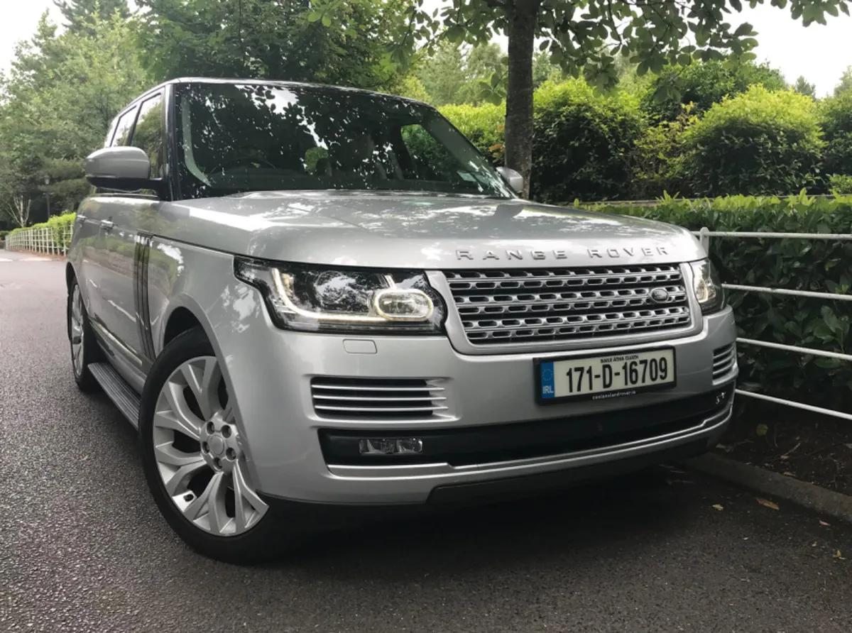 Land Rover Range Rover  3.0 TDV6 Vogue - Image 1
