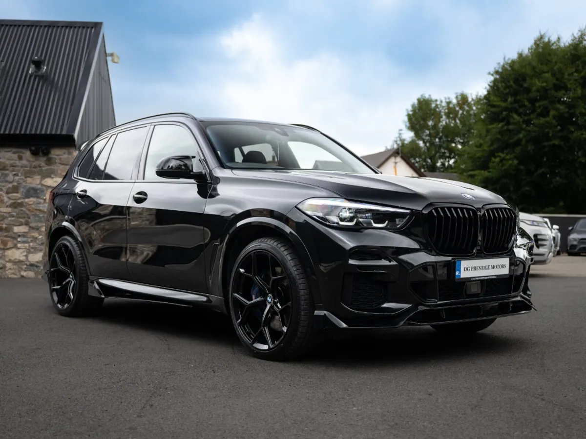 2022 BMW X5 M SPORT M PERFORMANCE 45E - Image 4