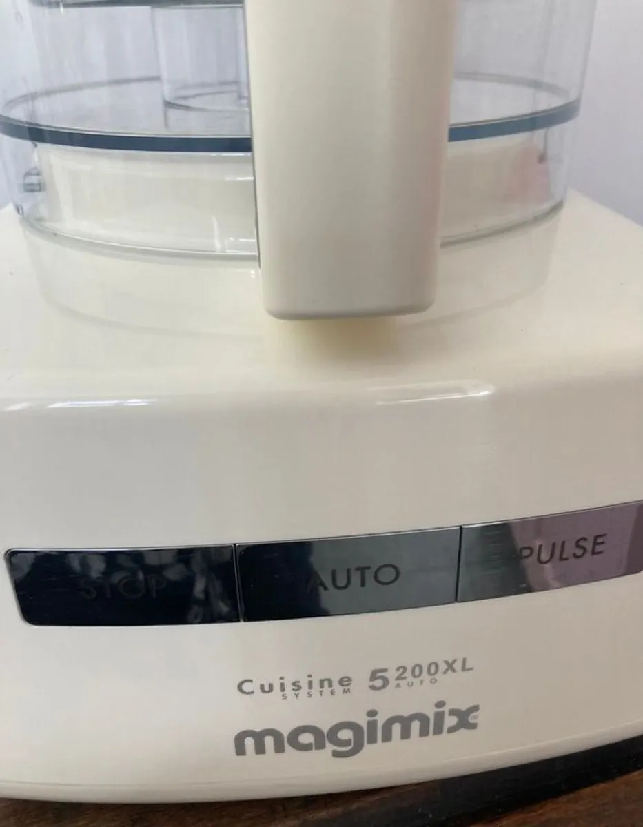 Magimix 5200XL Food Processor - Image 4