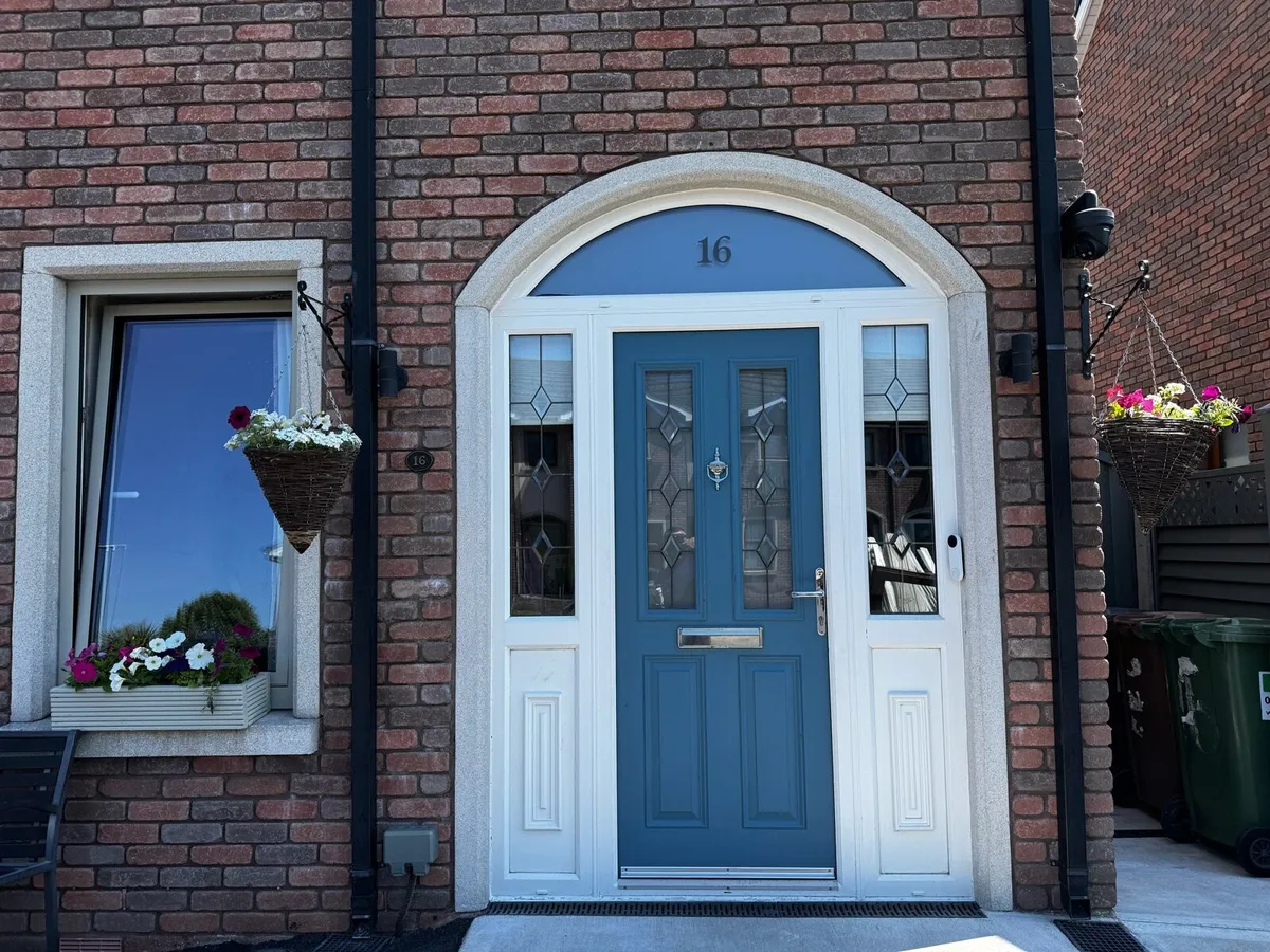 Composite front door - Image 2