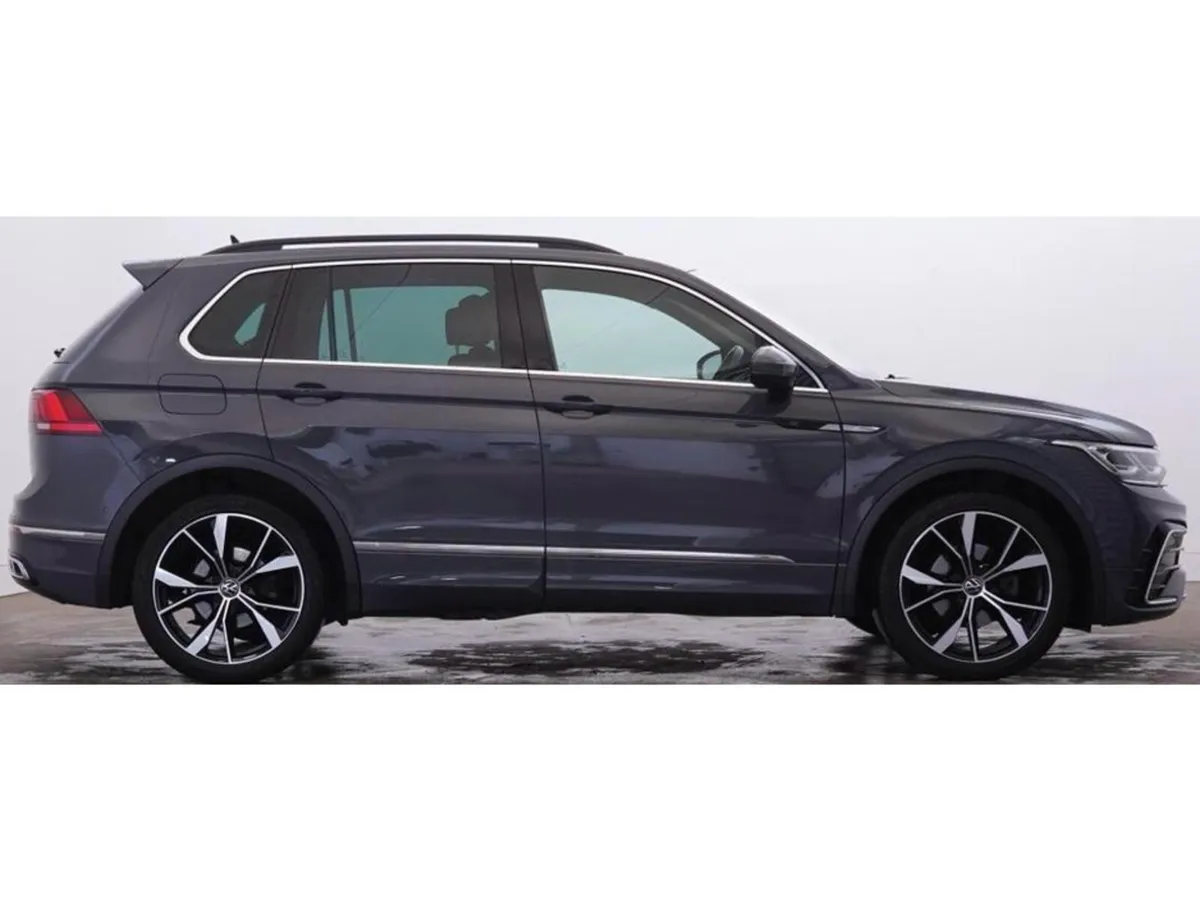 Volkswagen Tiguan R-LINE TDI S-A DSG - Image 2