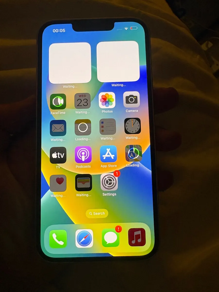 iPhone 13 pink 128gb unlocked - Image 3