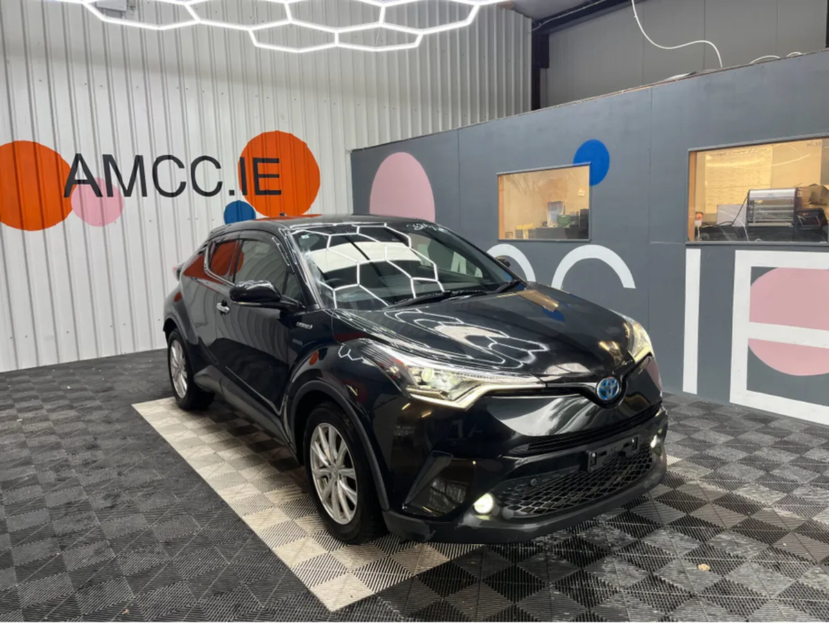 Toyota C-HR 1.8 HYBRID / 65K Kms / AUTOMATIC / HEA - Image 3