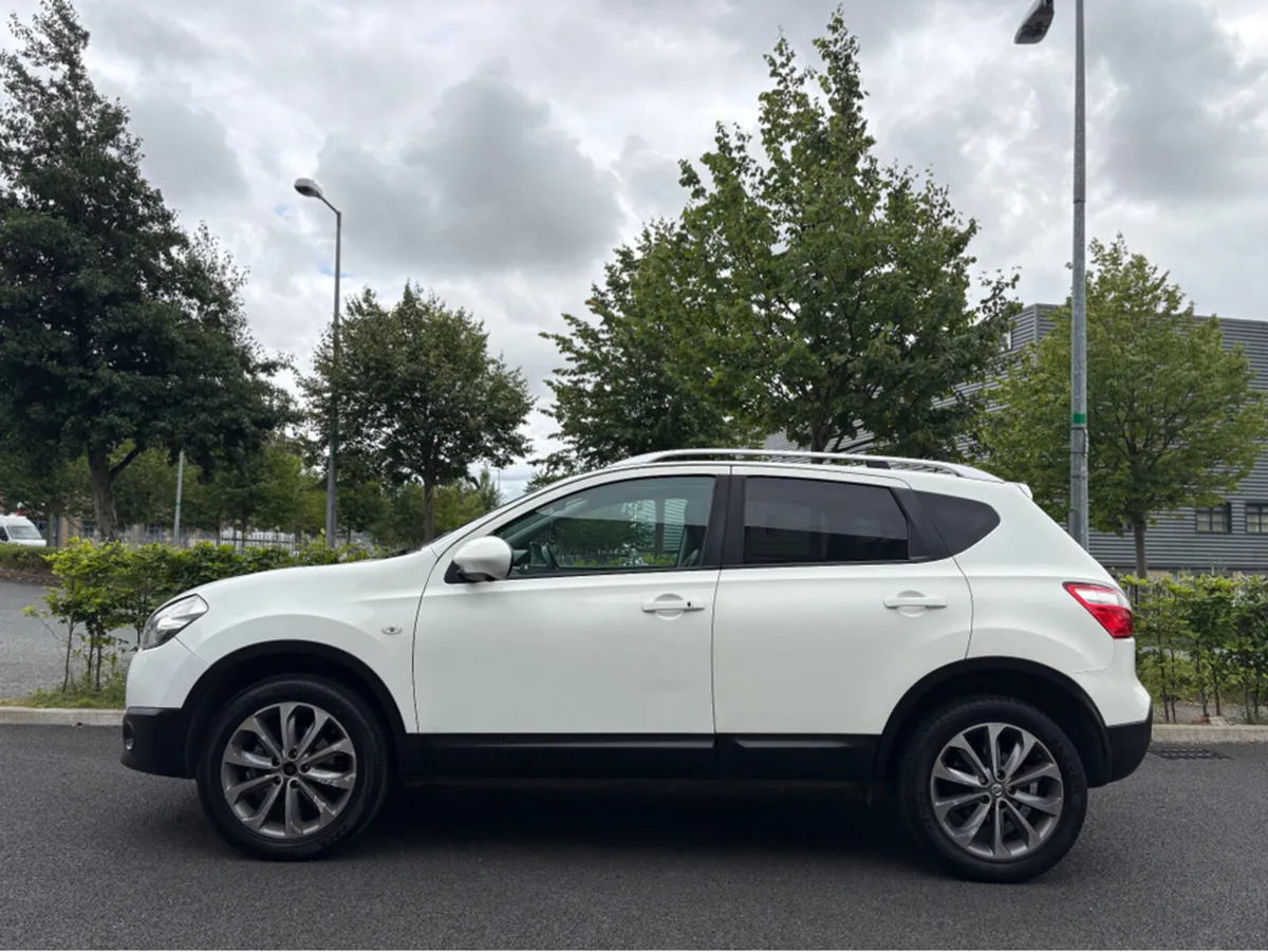 Nissan Qashqai 1.5 DIESEL MANUAL *FRESH NCT - Image 2
