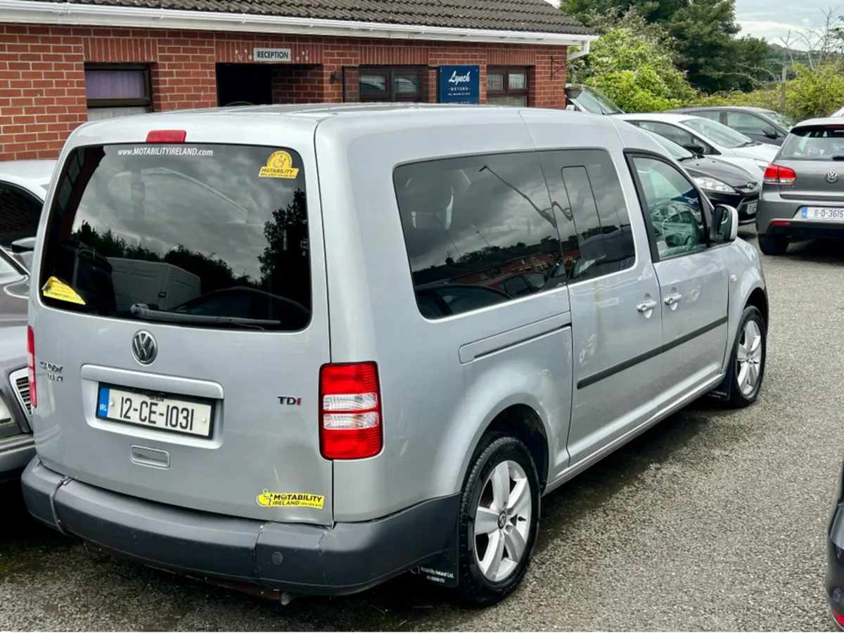 Volkswagen Caddy Wheelchair van - Image 4