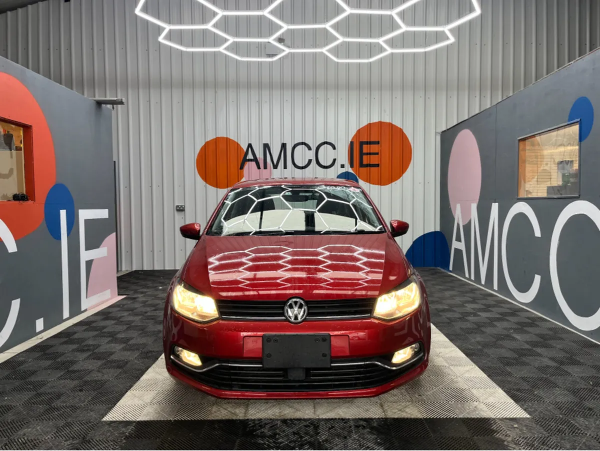 Volkswagen Polo 1.2 PETROL / 33K Kms / AUTOMATIC / - Image 2