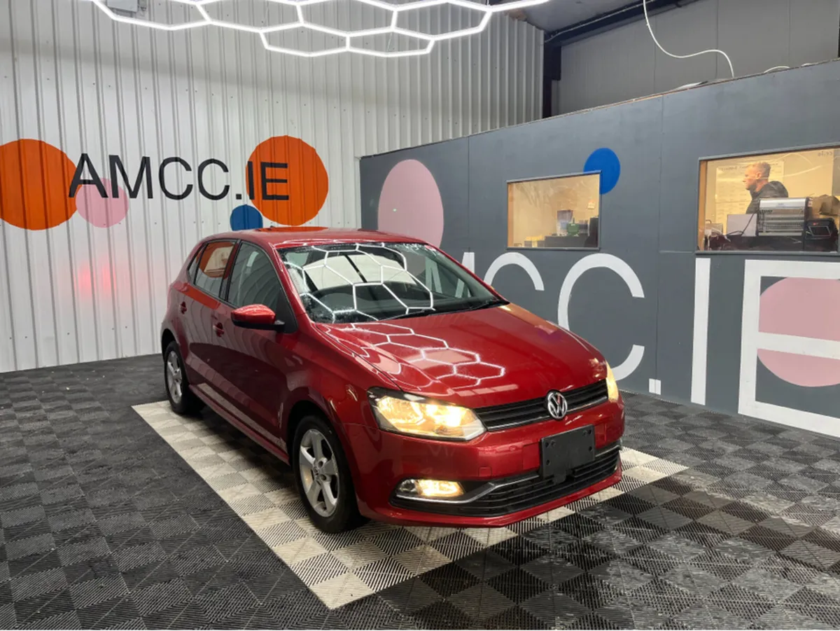 Volkswagen Polo 1.2 PETROL / 33K Kms / AUTOMATIC / - Image 3