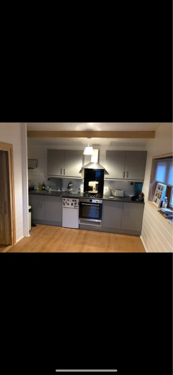 One bed Log Cabin - Image 3