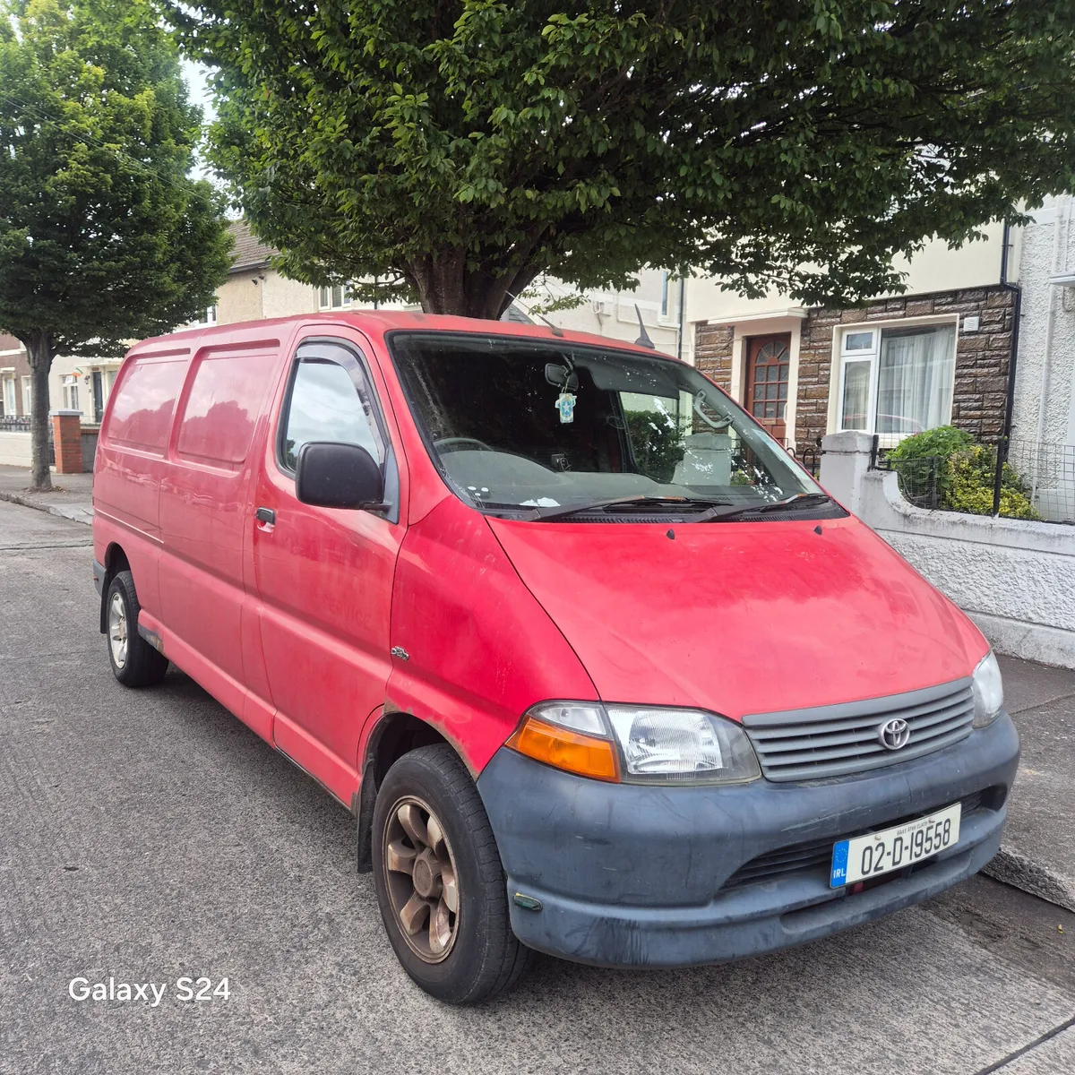 2002 toyota hiace d4d - Image 1