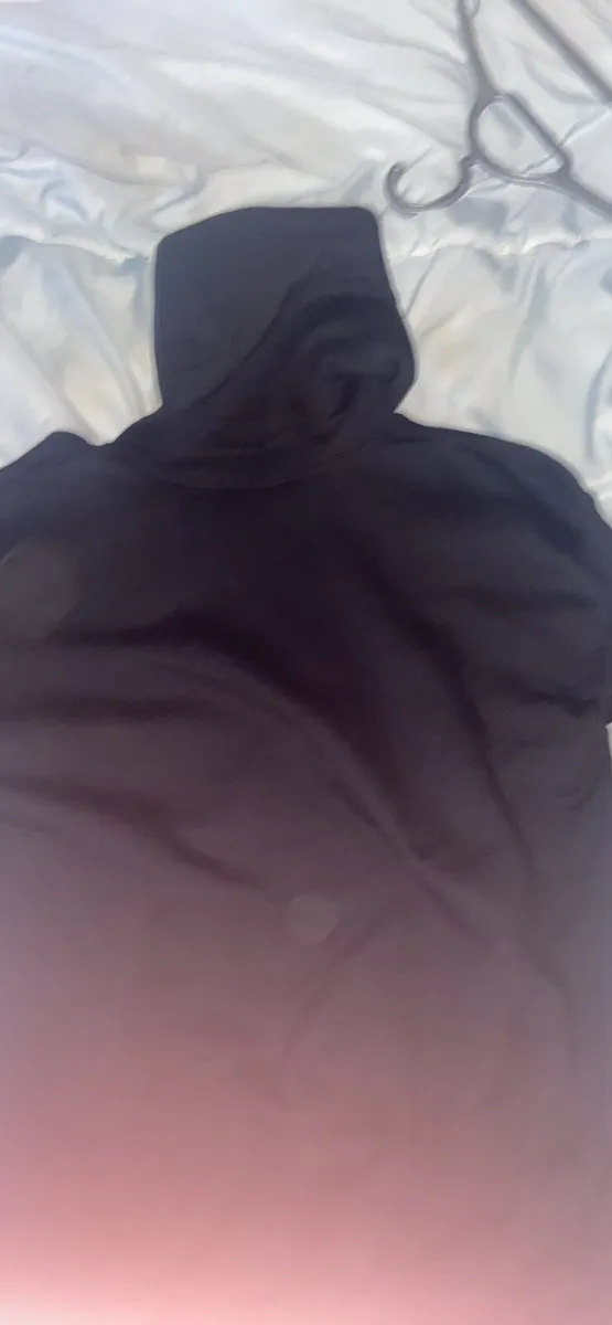 Mr beast hoodie (signed) - Image 4