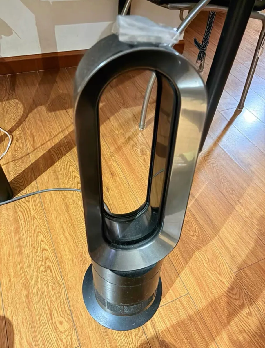 Dyson AM09 Hot + Cool Fan Heater - Image 2