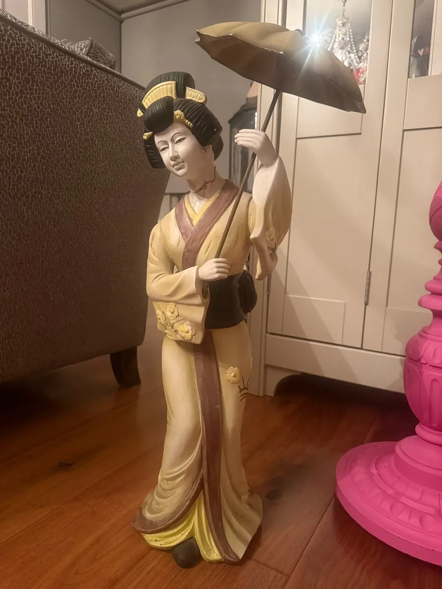 Geisha Girl - Image 1