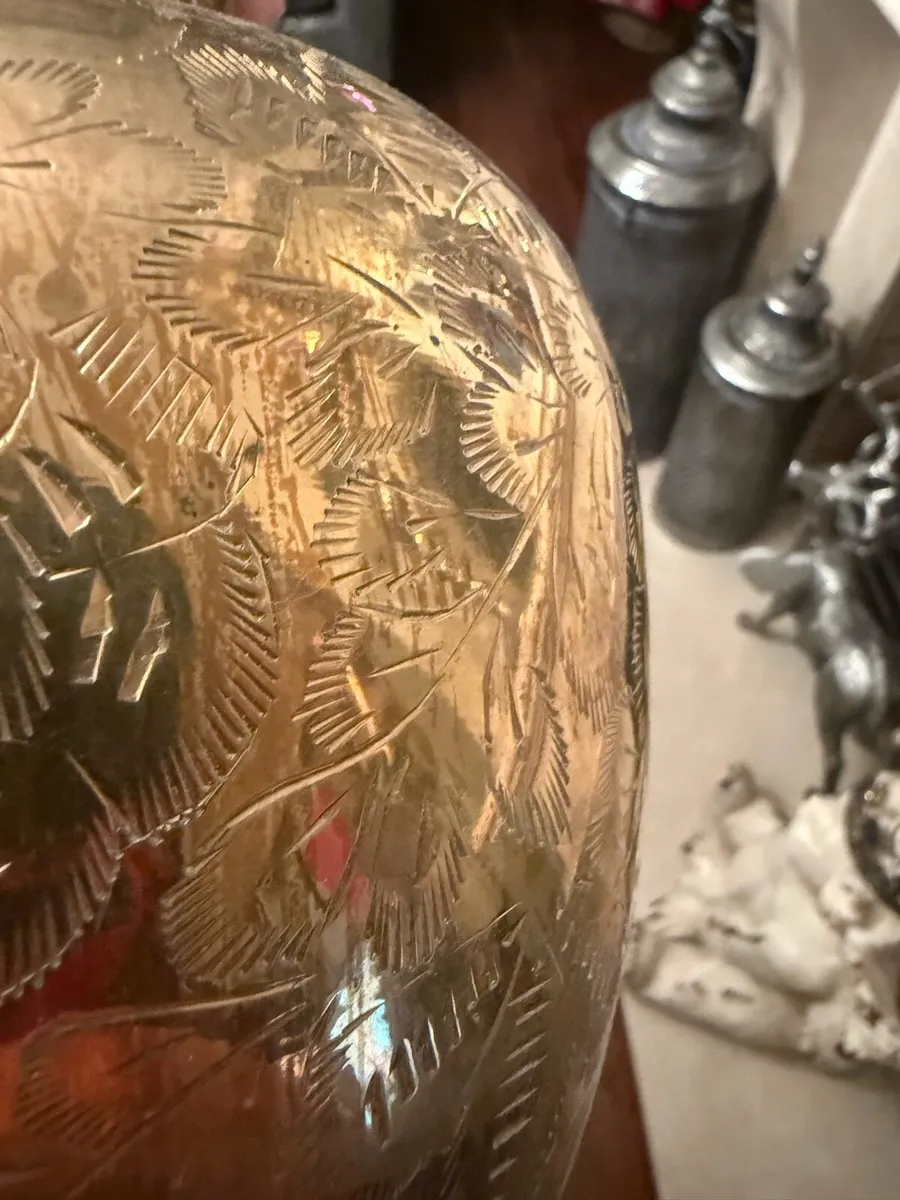 Vintage brass large vase late 79 early 80 - Image 2