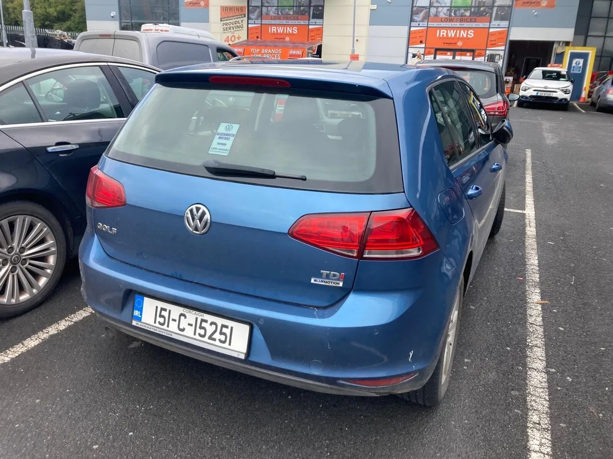 Volkswagen Golf 2015 - Image 2