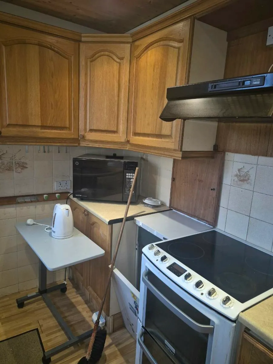 Kitchen - Image 2