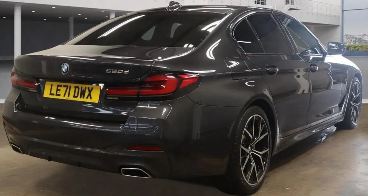BMW 5 Series 2.0 520d MHT M Sport Saloon 4dr Dies - Image 3