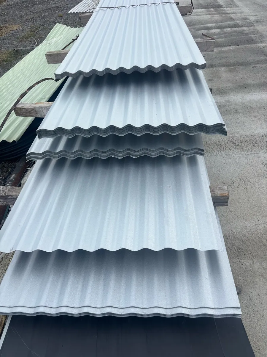 Silver corrugated galvanised  0852056400 - Image 1