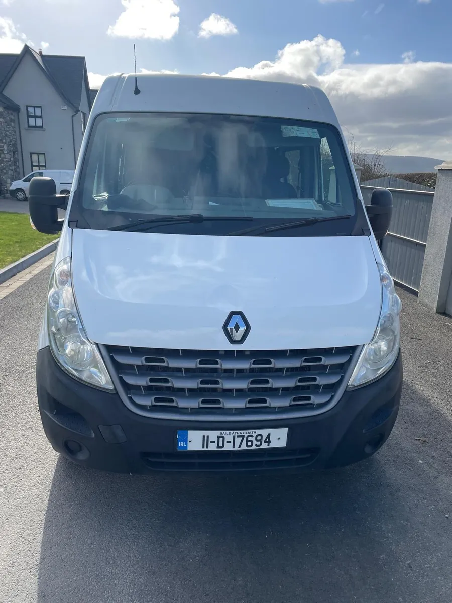 Renault Master - Image 2