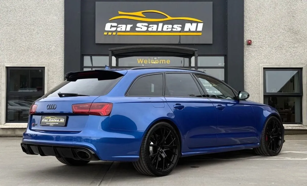 Audi RS6 4.0 Tfsi V8 Performance Estate 5dr Petro - Image 4