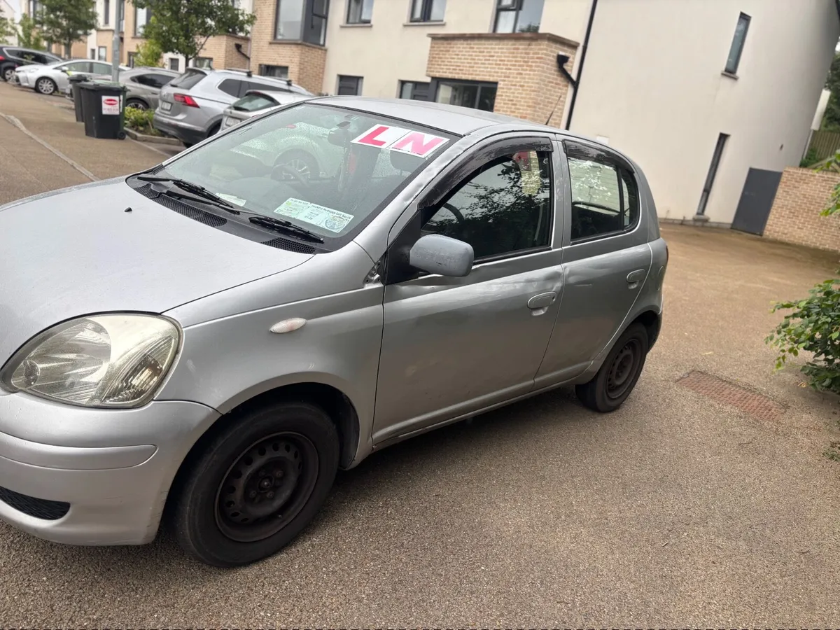 Toyota Vitz 04 - Image 3