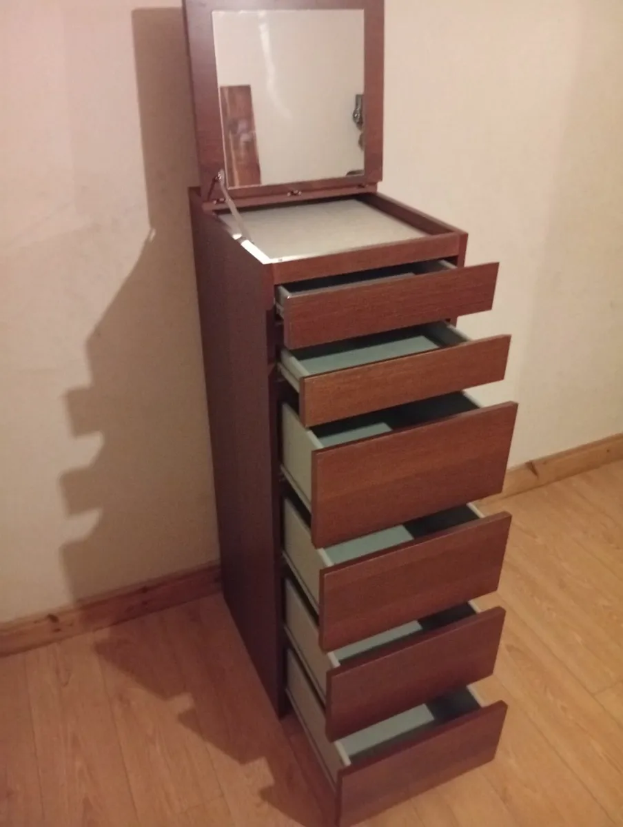 Toll boy chest of drawers dresser - Image 2