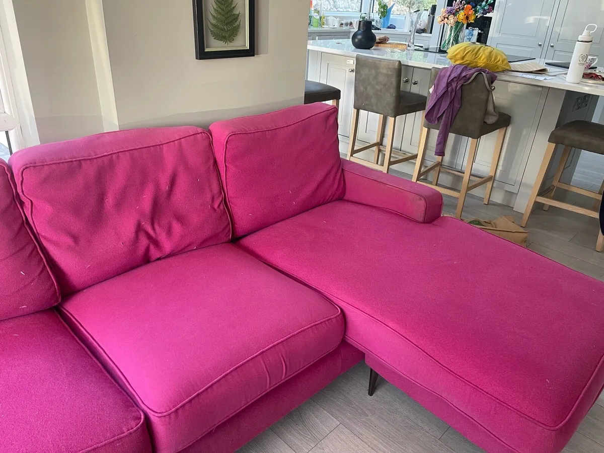 Pink 3 seater sofa - Image 3