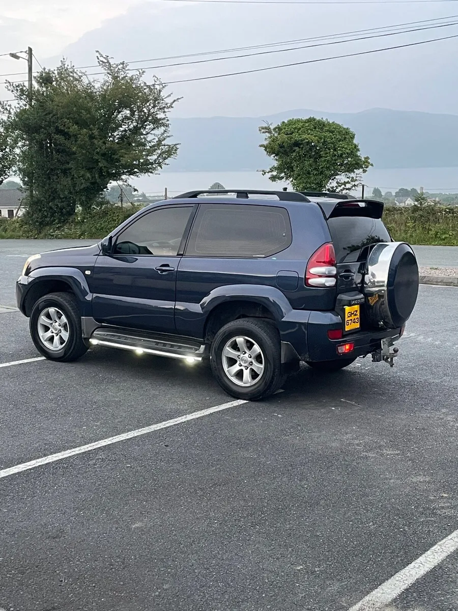 Toyota landcruiser - Image 3