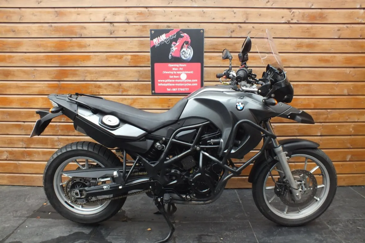 2010 BMW F650 GS (Great Condition) - Image 1