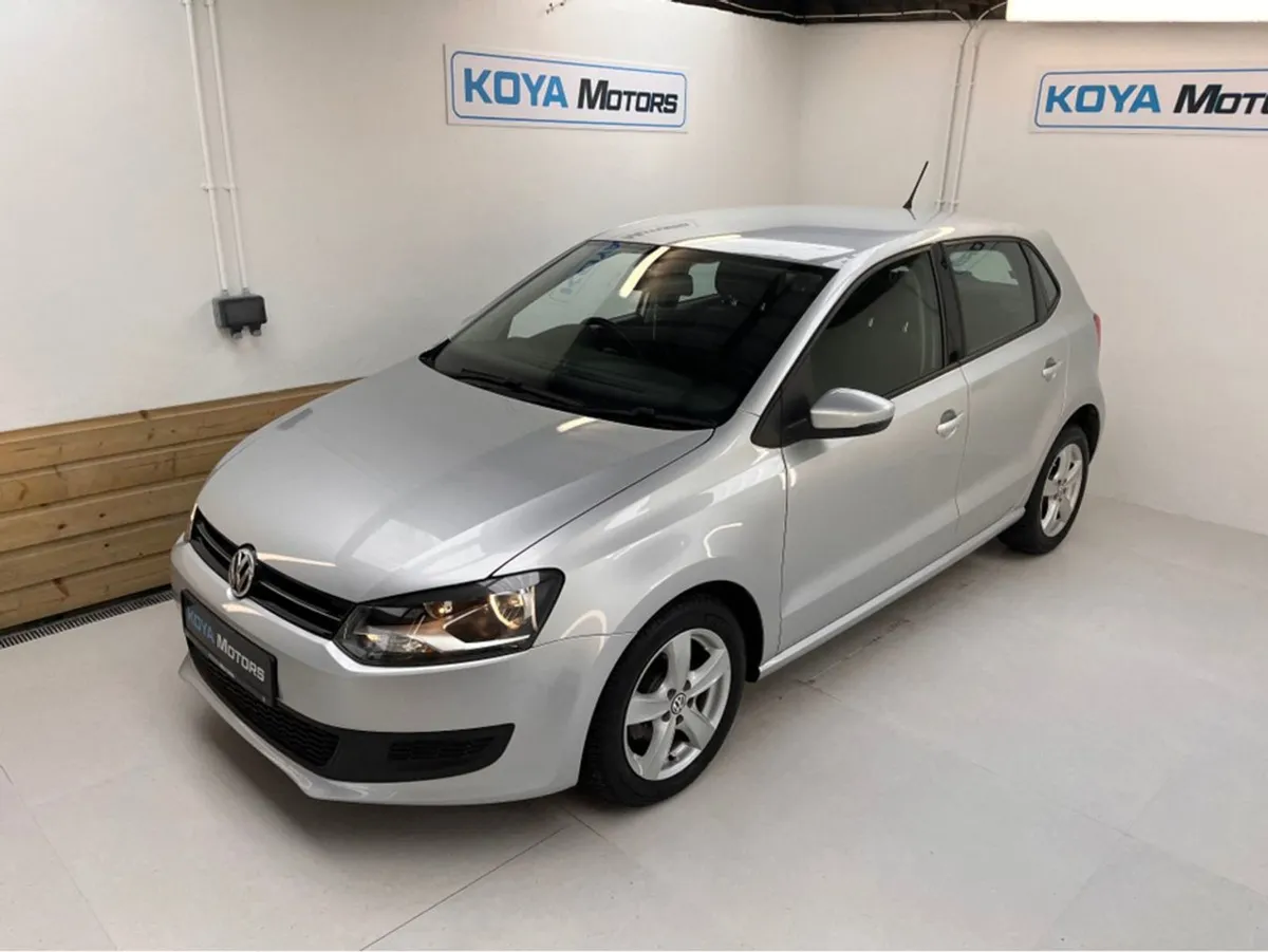 Volkswagen Polo 1.2 TSI Comfortline Petrol Automa - Image 2