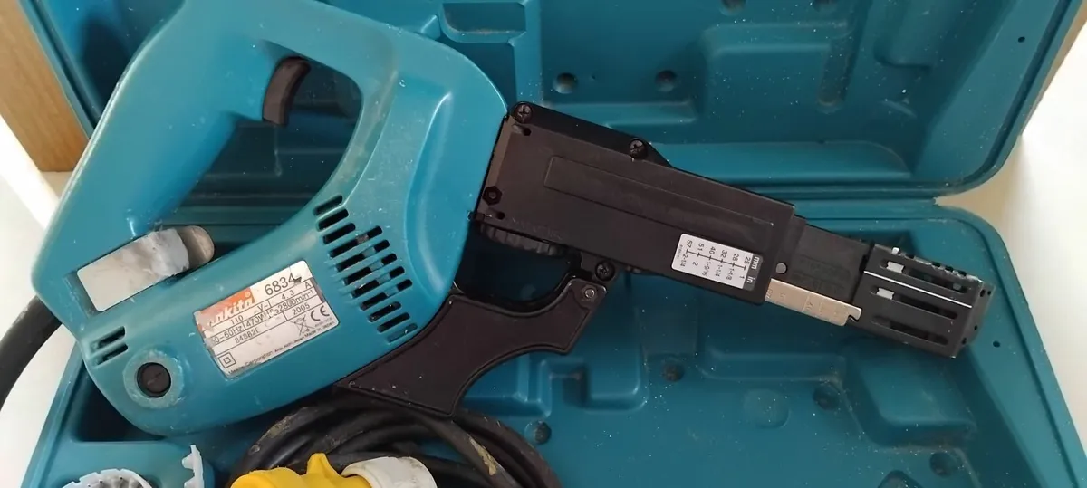 Makita 6834 Autofeed 110v - Image 4