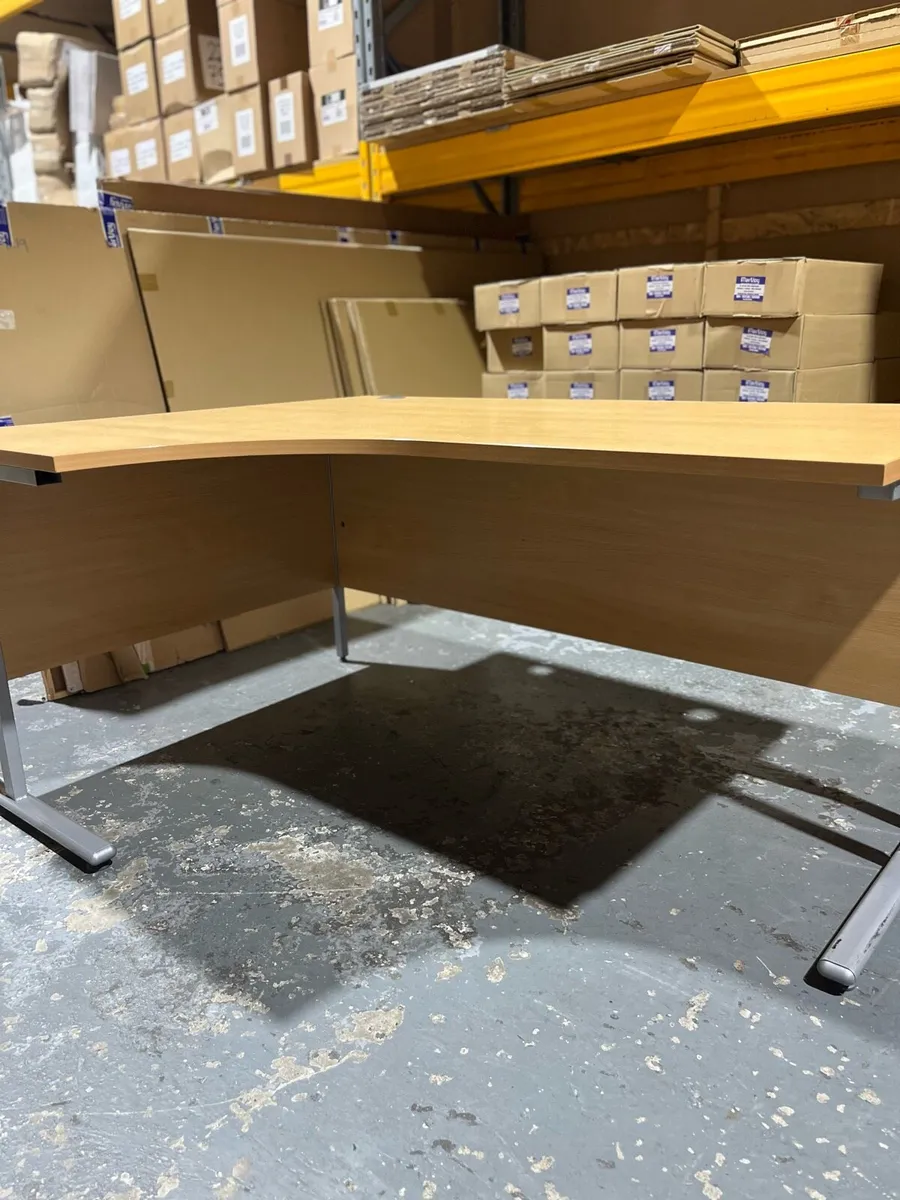 Office Desk - Image 3